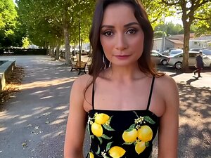 L'appétit sexuel insatiable de Valentina ne connaît pas de limites