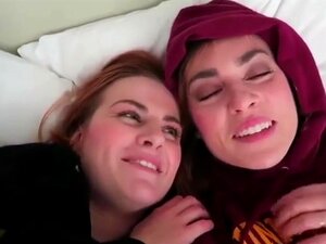 Fille britannique YouTube pète