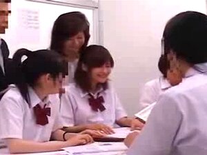 Pervers visitent le collège 4