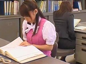 La fabuleuse modèle japonaise Reona Kanzaki, Ouka Fujimiya dans le