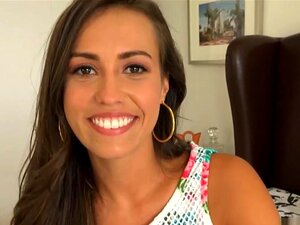 Les incroyables pornstars Kelsi Monroe, Abbey Rain dans le meilleur