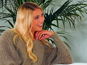 MASSAGE NURU-Deux Demi-Sœurs Sexy Jane Wilde Et Chanel Grey Font Un