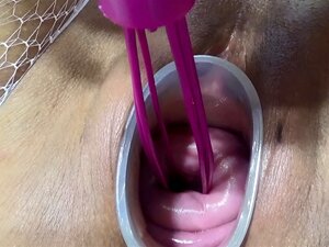 Femme mature baise le col de l'utérus et la pénétration dans