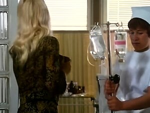 Blonde Divine Aux Seins Magnifiques Dans Le Porno Allemand Classique