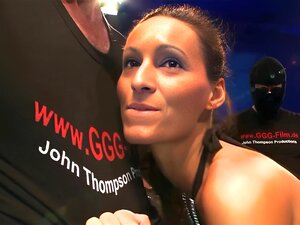 Regardez les belles filles prendre le visage - Terminez maintenant ! -