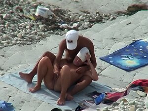 spy beach032. spy beach032