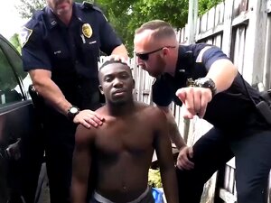 Les hommes noirs baisent les gros garçons galeries porno gay et