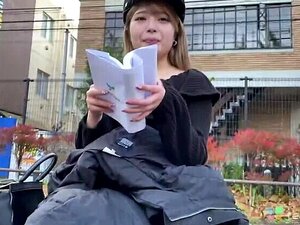 Keiko est une commerçante japonaise amateur qui vient adorer l'hôtel