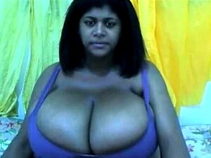 Les plus gros seins de Latina jamais