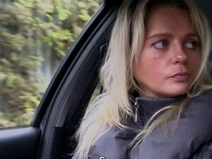 Salope ARRÊT - MILF blonde tchèque ramassée à la gare routière