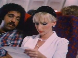 Faustie et Paula di S dans Working It Out