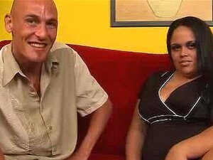 La BBW ébène Christy Minx suce
