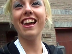 La pornstar exotique Megan Diamond dans une pipe folle, un clip de