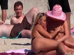 Des bombes bronzées incroyables sur la plage
