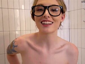 Quand les demi-frères et sœurs Nicky Rebel et Ailee Anne commencent