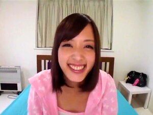 Une fille japonaise adore baiser dans le cul 1, une fille japonaise