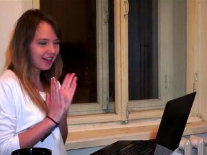 Chatte courtisane remplie de sperme, cette ado fait toujours ce que le