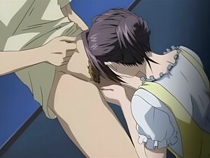 Une MILF d'anime se fait doigter la chatte