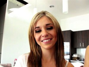 Plan à trois anal avec PervCity, Gabriella Paltrova, Madelyn Monroe