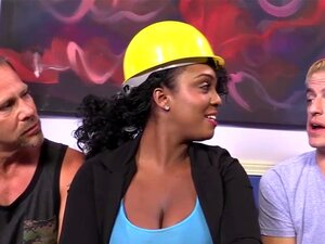 Layton Benton se fait baiser en gang par ses travailleurs
