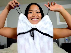 Tu n'es rien d'autre qu'une petite salope sissy idiote