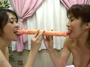 Vidéo de sexe lesbien japonais. Vidéo de sexe lesbien japonais