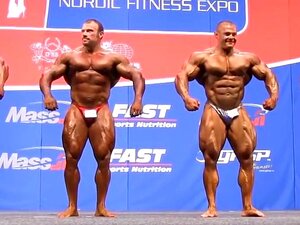Alexey Lesukov vs Shabunya - 2014 : Pose down
