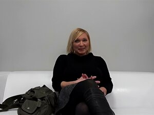 Jana's Allure: Casting de MILF Tchèque aux Gros Seins