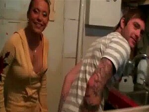 Sexy nana sauvage est payée pour baiser 22