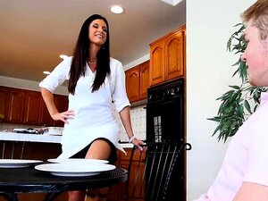 Kacey Lane et son copain ont un trio incroyable avec leur belle-mère