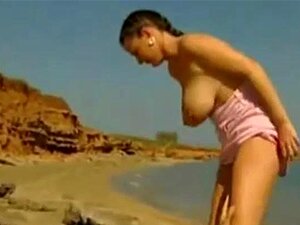 Baiser et fister une Allemande à gros seins - yhookup c